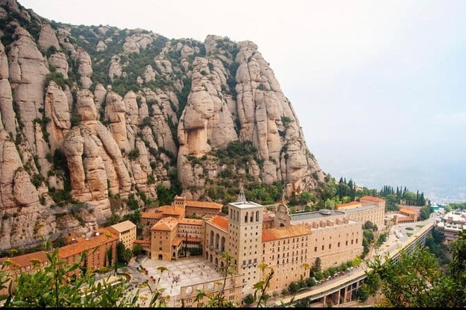 Private Tour from Barcelona to Monserrat - Final Thoughts: Who Should Consider This Tour?