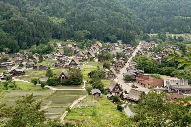 Private Tour From Kanazawa to Takayama and Shirakawa-go - Shirakawa-go: Discovering the Gassho-zukuri Villages
