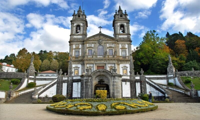 Private Tour From Porto: Guimarães and Braga with Lunch - Key Points / Takeaways