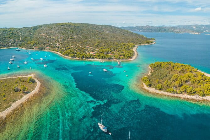 Private Tour from Split: Blue Lagoon & 3 Islands + Wine Included - FAQs