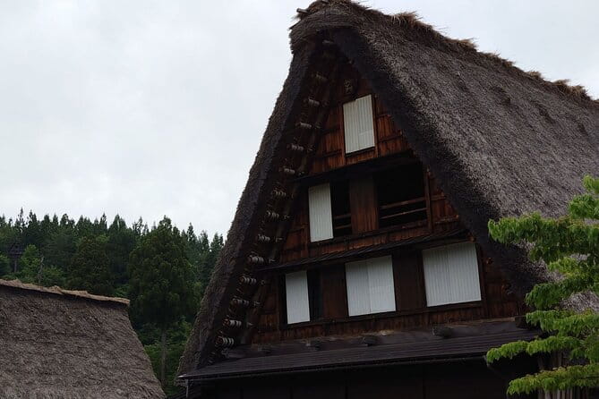 Private Tour From Takayama to Takayama and Shirakawago - Exploring Shirakawa-go