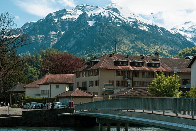 Private tour from Zurich to Interlaken and Lauterbrunnen Valley - FAQ