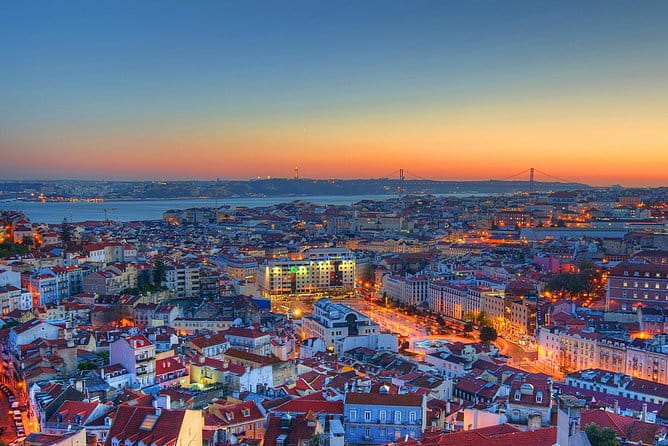 PRIVATE TOUR full day 7 Hills of Lisbon - Hidden Gems and Historic Charm in Alfama