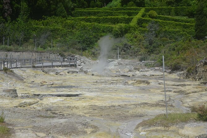 Private Tour Full-Day Furnas: Lake, Fumaroles and Thermal Pools - Exploring São Miguel’s Volcanic Heart: A Complete Review of the Furnas Private Day Tour