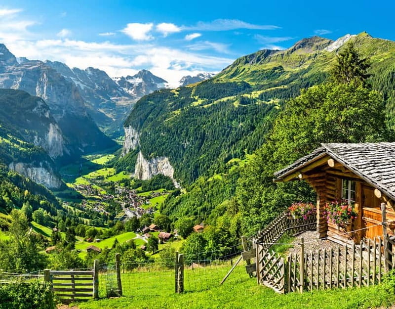 Private tour Geneva-Gruyère's: chocolate and cheese factory - Scenic Drive to Gruyères and the Charm of the Village