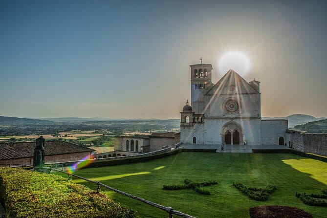 Private Tour in Basilica of St. Francis of Assisi - Key points / Takeaways