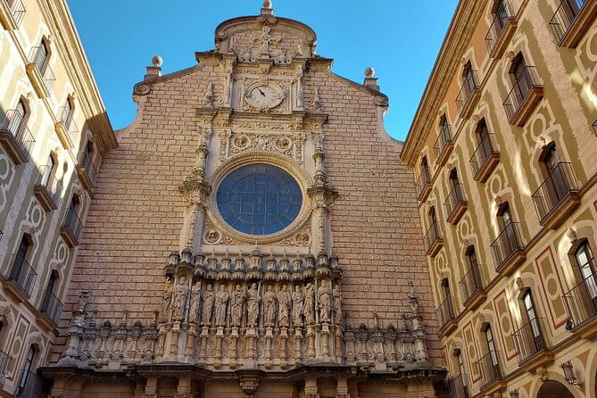 Private Tour in Montserrat 5h - Detailed Review of the Montserrat Private Tour