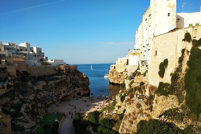 Private tour in Polignano a Mare: overlooking the sea - An In-Depth Look at the Tour Experience