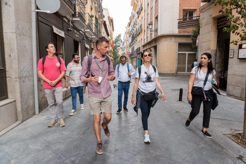 Private Tour in Prado Museum & Madrids Iconic Neighborhoods - Key points / Takeaways