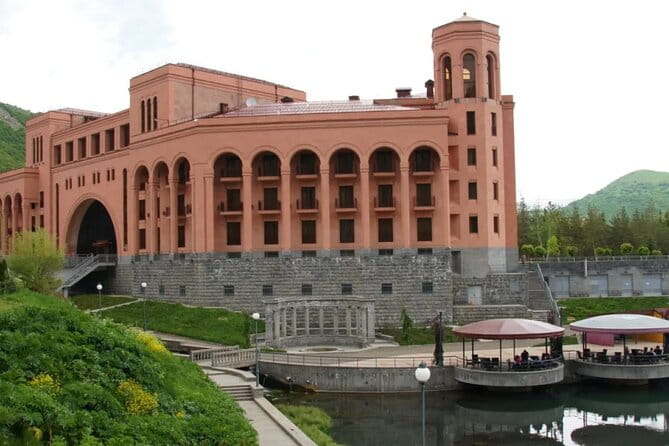 Private tour Jermuk, waterfall, Tatev Monastery and TaTev Ropeway - Key points / Takeaways