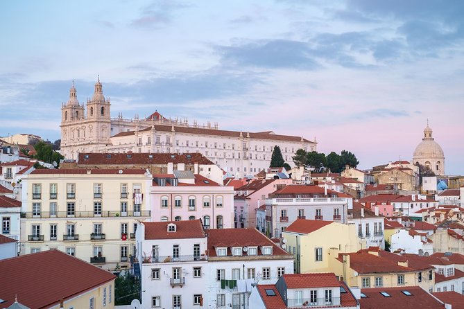 Private Tour - Lisbon Walking Tour With a Photographer - Cancellation and Booking Policy