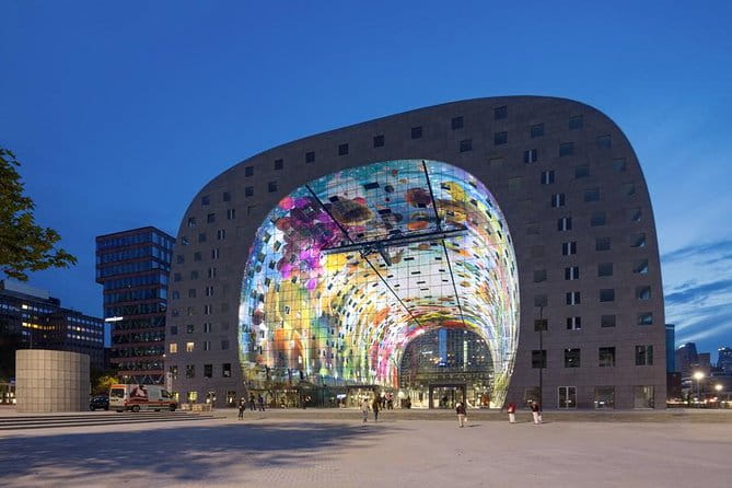 Private tour: Markthal, Cube houses and Rooftop Het Witte Huis - Entering Rotterdam’s Architectural Marvels
