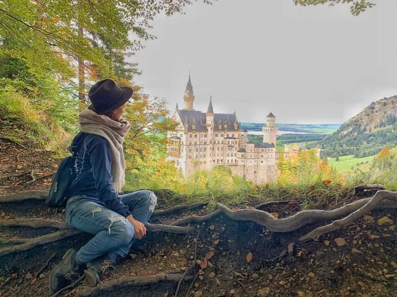 Private tour: Neuschwanstein castle and Alps from Innsbruck - Price and Value Considerations