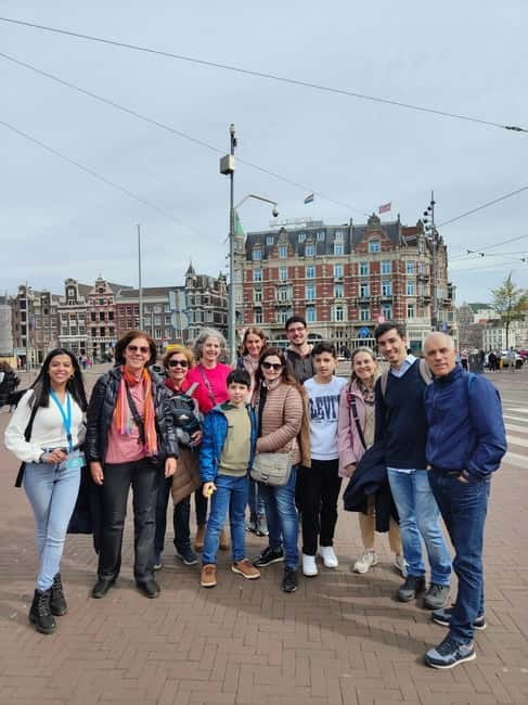 Private tour of Amsterdam with Portuguese-speaking guide - The Value and Logistics