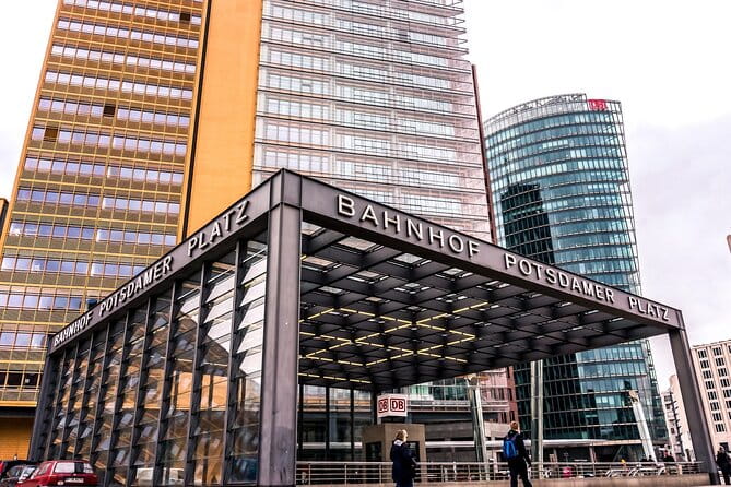 Private Tour of David Bowie's West-Berlin - Key Points / Takeaways