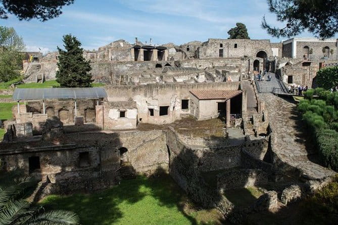 Private Tour Of Pompeii - Sorrento & Positano - FAQs