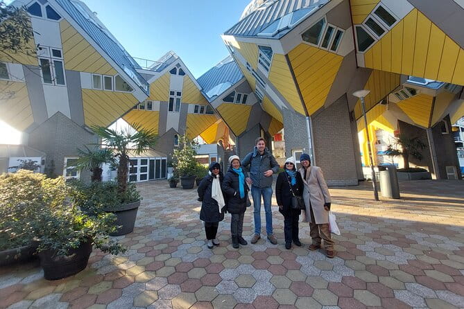 Private Tour of Rotterdam and The Hague including Transfer - An Introduction to a Flexible City Combo