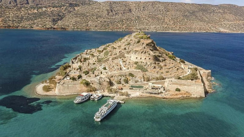 Private tour of Spinalonga historical island from Heraklion - An In-Depth Look at the Experience: From Coastline to Islands