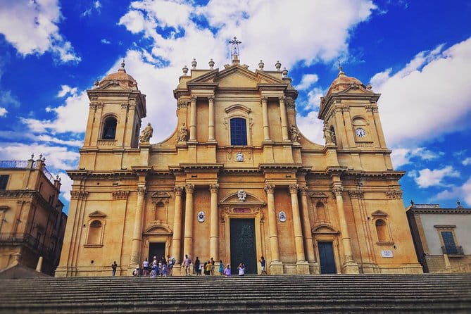 Private Tour of the enchanting Noto with Enrica De Melio - Discovering Noto: A Closer Look at the Private Tour