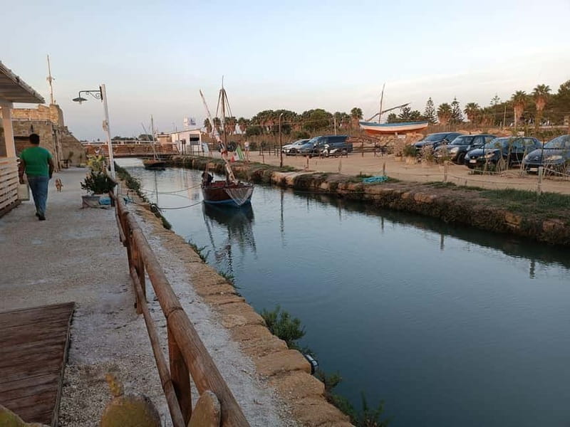 Private tour of the Stagnone of Marsala with lunch on board - Key points / Takeaways