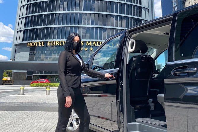 Private tour of Toledo & Madrid Royal Palace included from Madrid with pick up - FAQ