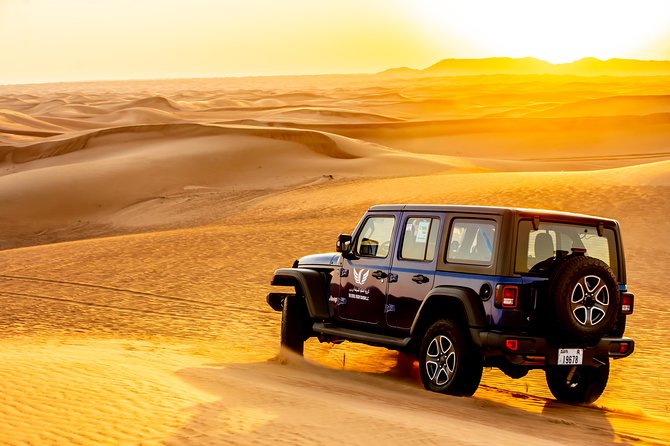 Private Tour on a Jeep Wrangler Safari up to 4 Pax - Dining and Performances