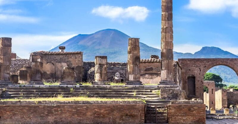 Private Tour: Pompeii, Herculaneum and Vesuvius - Herculaneum: A Well-Preserved Ancient City