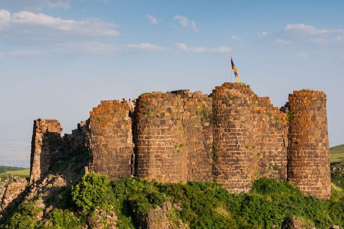 PRIVATE TOUR: Saghmosavank , Alphabet monument, Amberd fortress - FAQ