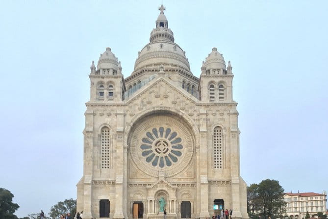 Private Tour Santiago de Compostela & Viana do Castelo from Porto - The Sum Up: Is This Tour Right for You?