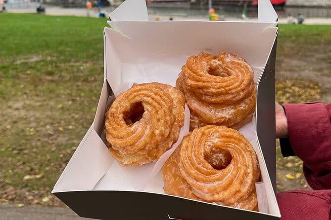 Private Tour: Secret Food Tours Berlin - Culinary Highlights: From Currywurst to Secret Dishes