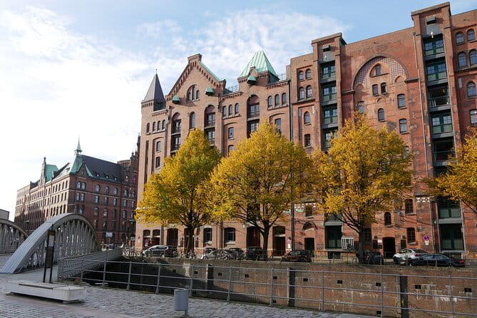 Private Tour: Speicherstadt and HafenCity Walking Tour in Hamburg - The Sum Up