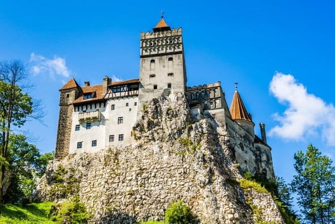 Private tour to Bran Dracula's Castle and Pele Royal Castle - Price and Value