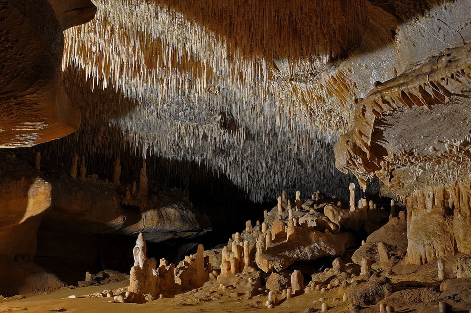 Private Tour to Cougnac Prehistoric Cave With Transportation - Cave Temperature