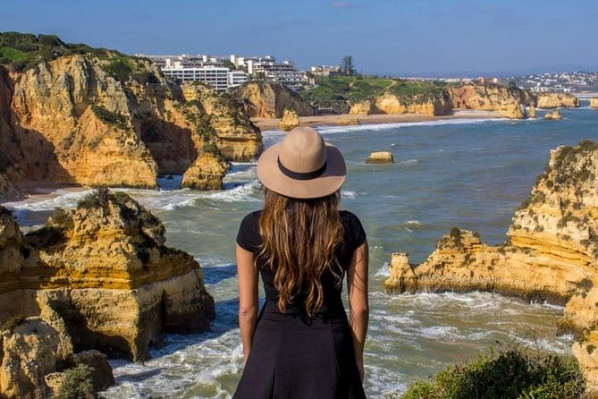 Private tour to Discover the Algarve coastline from Lisbon 3 days, all included - Practical Tips for Booking and Enjoying the Tour
