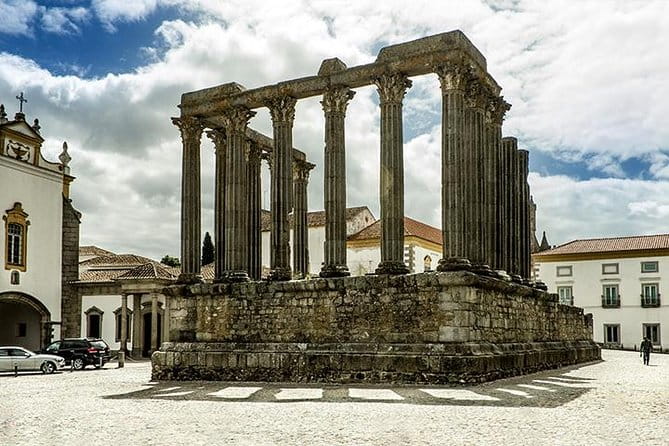 Private Tour to Evora and Monsaraz from Lisbon - FAQ