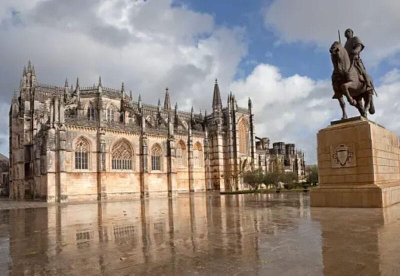 Private Tour to Fátima, Batalha, Nazaré, and Óbidos (10 hours) - Key Points / Takeaways