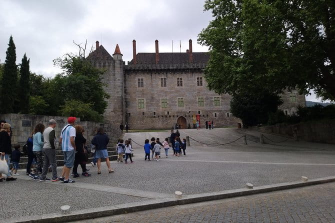 Private Tour to Guimarães and Braga, two incredible cities - Frequently Asked Questions