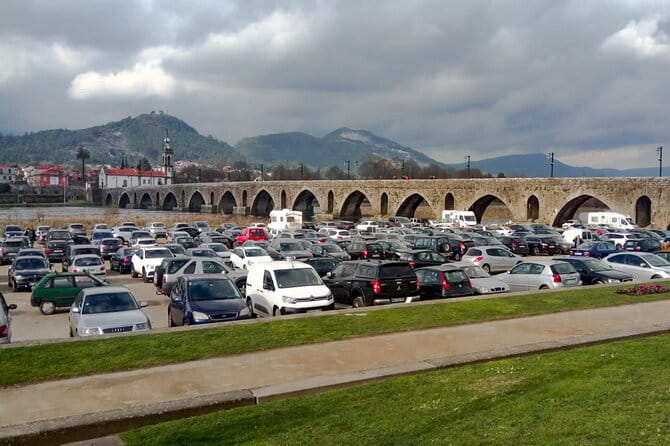 Private tour to Ponte de Lima, Vinho Verde region - Long Day, Rich Experiences