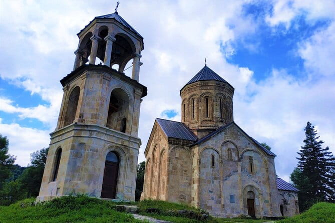 Private Tour to Racha from Tbilisi with Medieval Churches, Wine Tasting & Lunch - Entering Georgia’s Hidden Corner: Racha’s Charm and Heritage