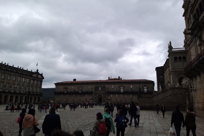 Private Tour to Santiago de Compostela and its stunning Cathedral - FAQ