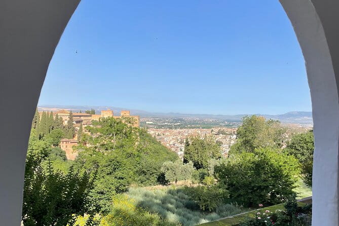 Private Tour to The Alhambra and Generalife from Motril port - Unveiling the Alhambra from Motril: A Practical Review