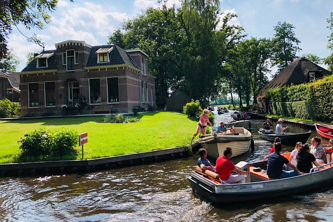 Private Tour to Zaanse Schans + Giethoorn with renting boat - Logistics, Comfort, and Personal Touches