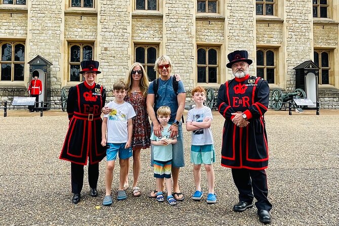 Private Tour: Tower of London With Private Guide - Tour Experience