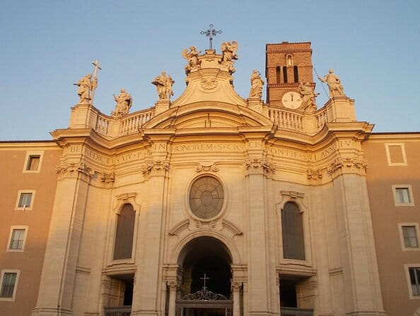 Private Tour with guide & Luxury Car: Holy Churches of Rome - The Guide: Knowledge Makes a Difference