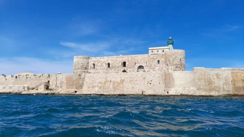 Private tour with seafood and full beverage in Syracuse - Setting the Scene: Syracuse’s Coastal Treasures