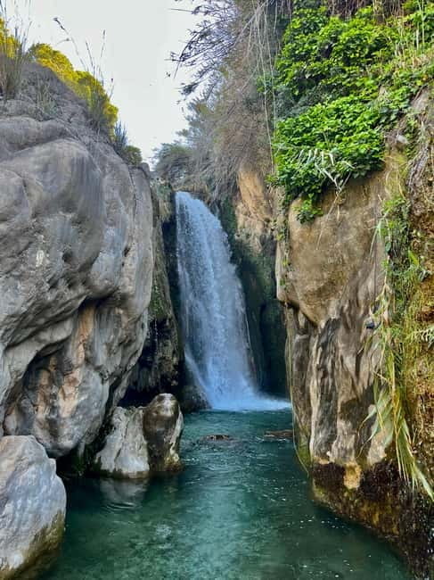 Private Tourism: Algar Waterfalls by Car - Why This Tour Is a Great Choice