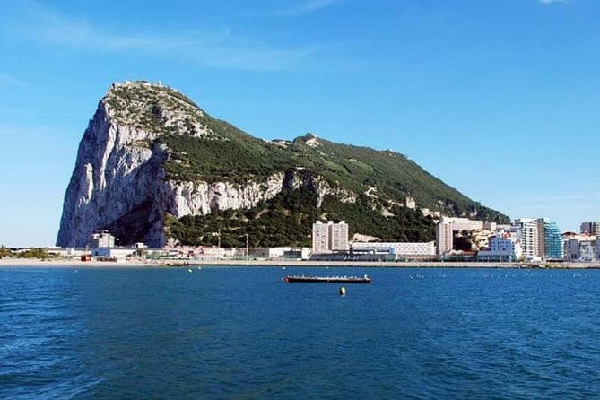 Private tours from Malaga to the Rock of Gibraltar up to 8 people - A Detailed Look at the Gibraltar Private Tour from Malaga