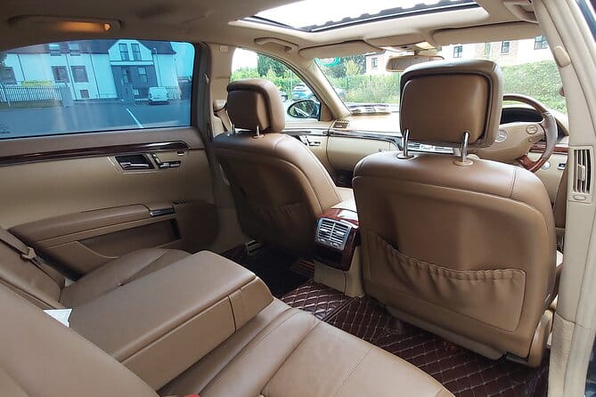 Private Transfer between SHANNON & LIMERICK | Premium Vehicles - The Complete Experience in Detail