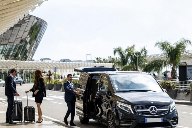 Private transfer CDG Airport from or to Paris - Who Will Appreciate This Service?