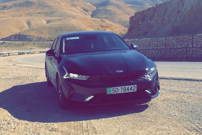 Private Transfer From Amman Airport to Amman Hotel - Flight Tracking